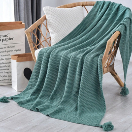 Living Room Sofa Chair Lunch Break Blanket